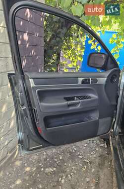 Внедорожник / Кроссовер Volkswagen Touareg 2003 в Харькове