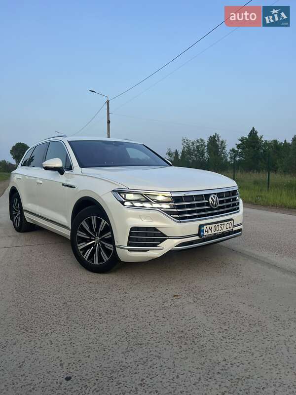 Внедорожник / Кроссовер Volkswagen Touareg 2018 в Коростене фото 6 Внедорожник / Кроссовер Volkswagen Touareg 2018 в Коростене