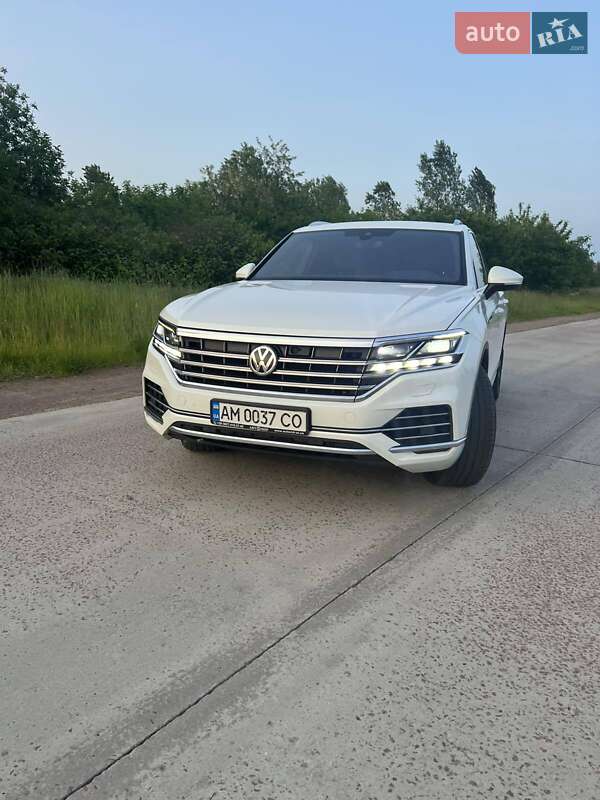Внедорожник / Кроссовер Volkswagen Touareg 2018 в Коростене фото 11 Внедорожник / Кроссовер Volkswagen Touareg 2018 в Коростене