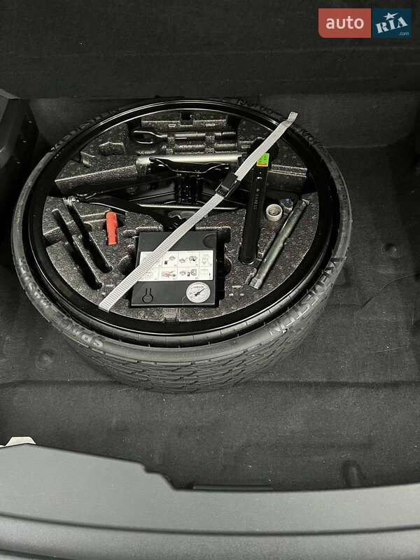 Внедорожник / Кроссовер Volkswagen Touareg 2018 в Коростене фото 28 Внедорожник / Кроссовер Volkswagen Touareg 2018 в Коростене