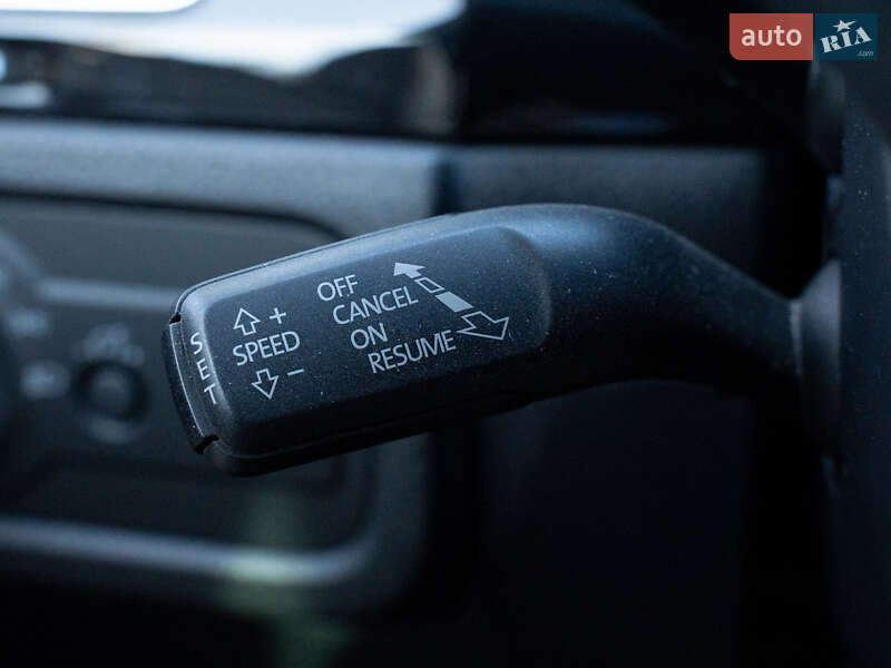 Позашляховик / Кросовер Volkswagen Touareg 2016 в Одесі фото 25 Позашляховик / Кросовер Volkswagen Touareg 2016 в Одесі