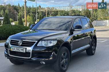 Внедорожник / Кроссовер Volkswagen Touareg 2008 в Ахтырке