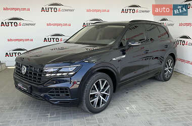 Внедорожник / Кроссовер Volkswagen Touareg 2019 в Львове