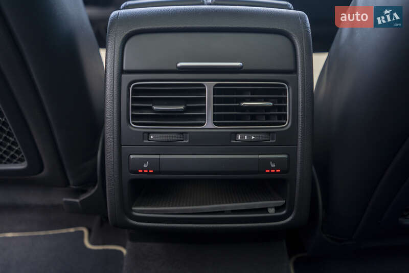 Внедорожник / Кроссовер Volkswagen Touareg 2015 в Киеве фото 41 Внедорожник / Кроссовер Volkswagen Touareg 2015 в Киеве