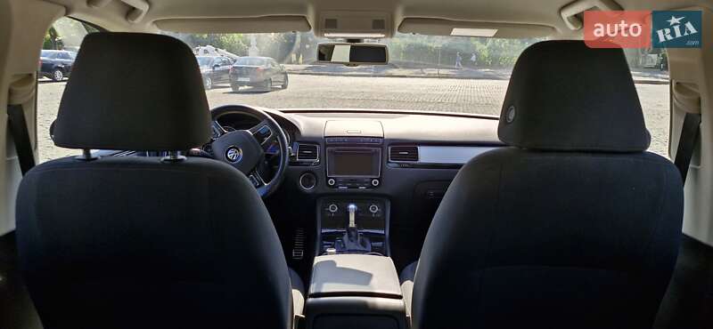Внедорожник / Кроссовер Volkswagen Touareg 2015 в Харькове фото 15 Внедорожник / Кроссовер Volkswagen Touareg 2015 в Харькове