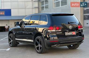 Внедорожник / Кроссовер Volkswagen Touareg 2008 в 