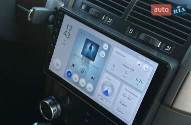 Внедорожник / Кроссовер Volkswagen Touareg 2008 в 