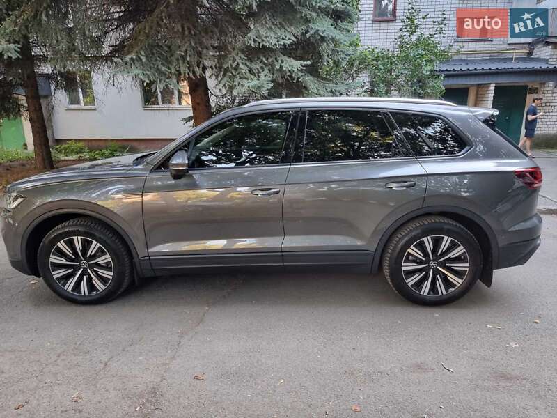 Volkswagen Touareg 2021