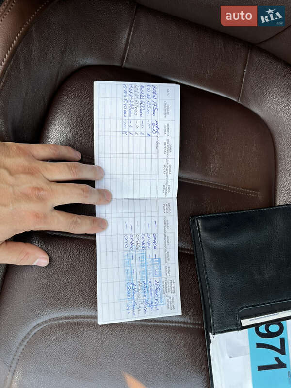 Позашляховик / Кросовер Volkswagen Touareg 2012 в Тернополі фото 56 Позашляховик / Кросовер Volkswagen Touareg 2012 в Тернополі