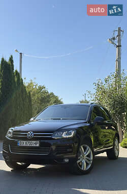 Позашляховик / Кросовер Volkswagen Touareg 2011 в Хмельницькому