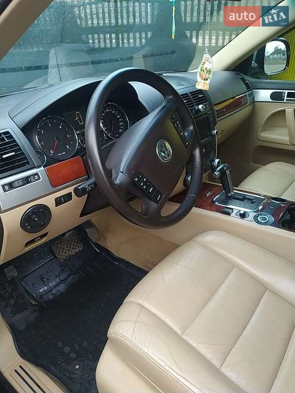 Позашляховик / Кросовер Volkswagen Touareg 2007 в П'ятихатках