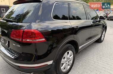 Внедорожник / Кроссовер Volkswagen Touareg 2017 в 