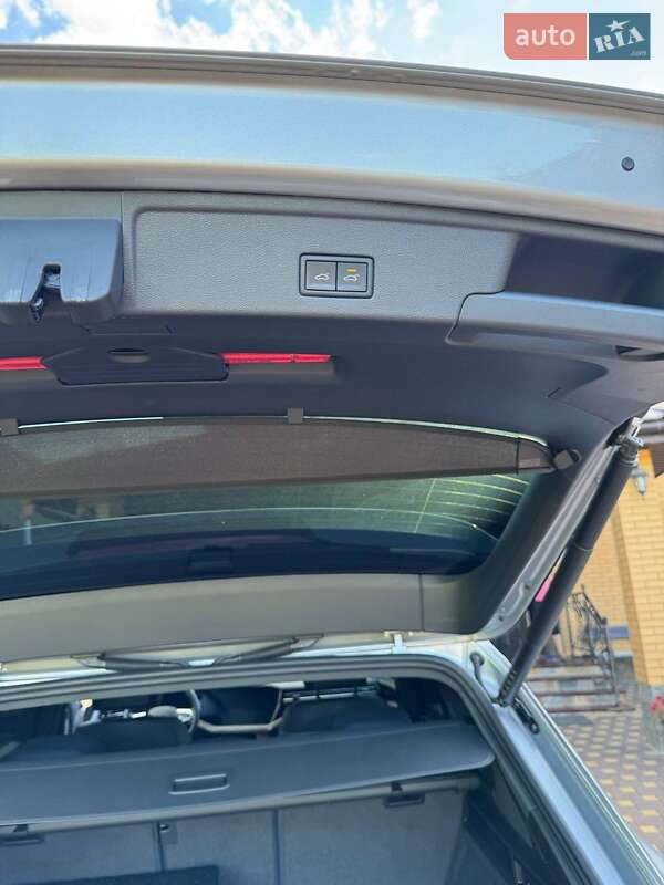 Позашляховик / Кросовер Volkswagen Touareg 2021 в Умані фото 34 Позашляховик / Кросовер Volkswagen Touareg 2021 в Умані