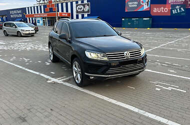 Позашляховик / Кросовер Volkswagen Touareg 2015 в Ковелі