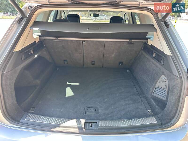 Позашляховик / Кросовер Volkswagen Touareg 2018 в Кропивницькому