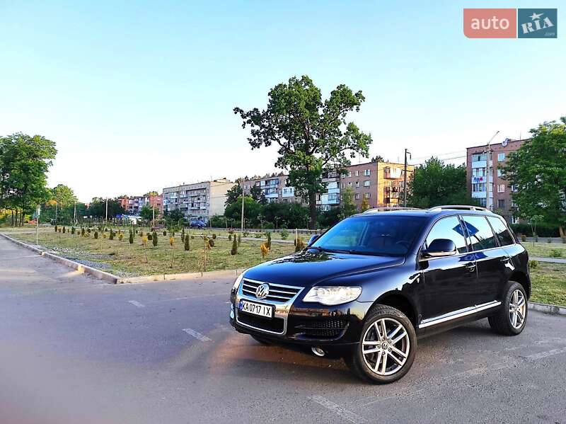 Позашляховик / Кросовер Volkswagen Touareg 2008 в Старокостянтинові