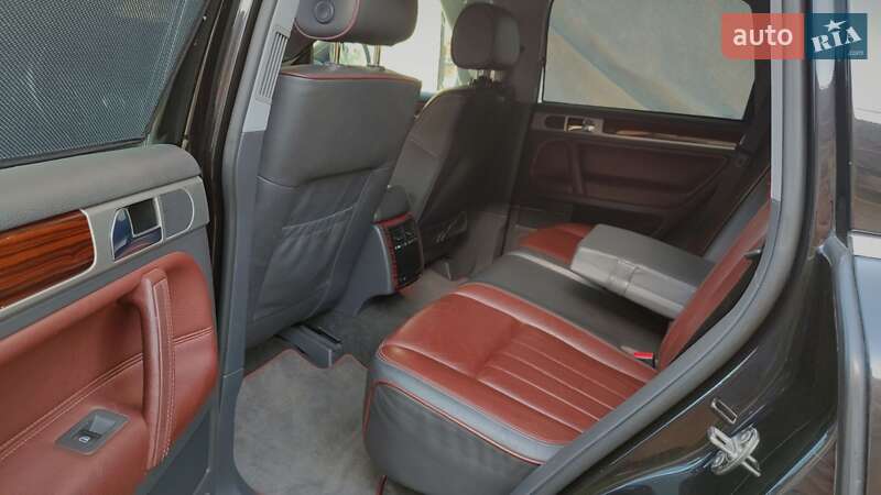 Позашляховик / Кросовер Volkswagen Touareg 2008 в Старокостянтинові