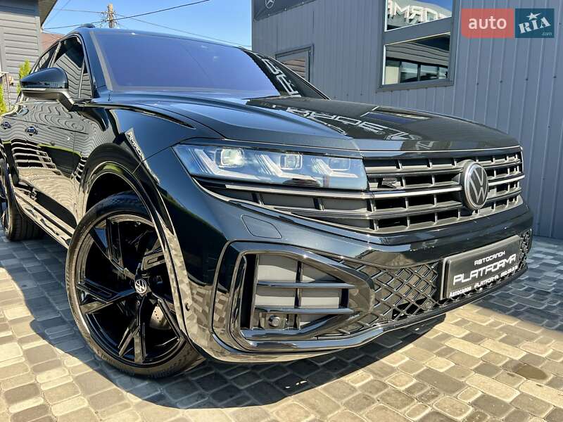Внедорожник / Кроссовер Volkswagen Touareg 2023 в Киеве