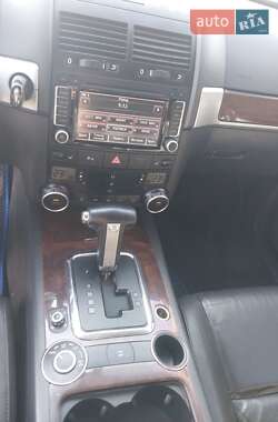 Позашляховик / Кросовер Volkswagen Touareg 2008 в Жовтих Водах