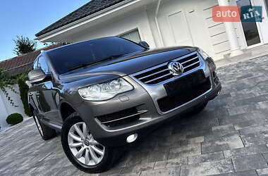Позашляховик / Кросовер Volkswagen Touareg 2008 в Івано-Франківську