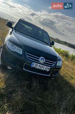 Позашляховик / Кросовер Volkswagen Touareg 2009 в Чернігові