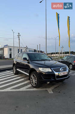 Позашляховик / Кросовер Volkswagen Touareg 2008 в Луцьку