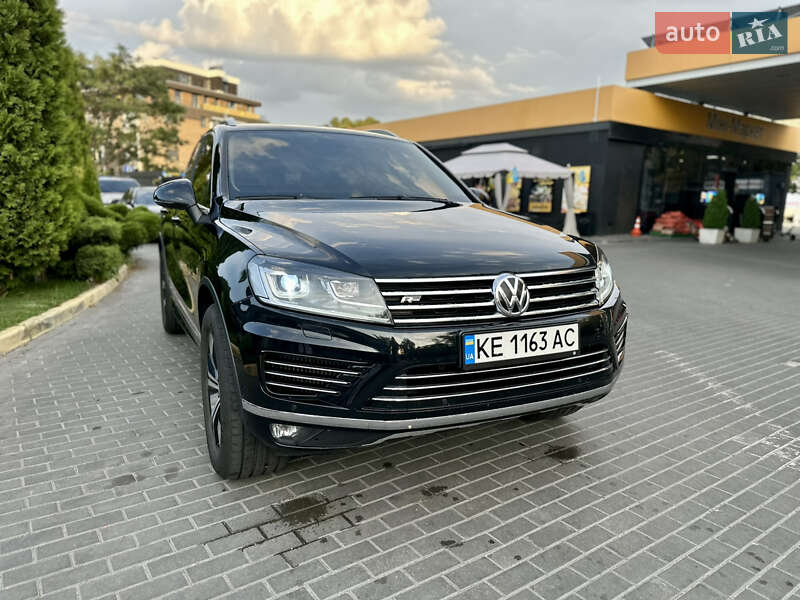 Внедорожник / Кроссовер Volkswagen Touareg 2018 в Днепре