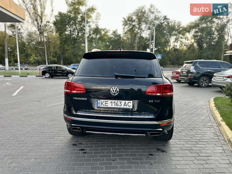 Внедорожник / Кроссовер Volkswagen Touareg 2018 в Днепре