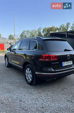 Внедорожник / Кроссовер Volkswagen Touareg 2016 в 