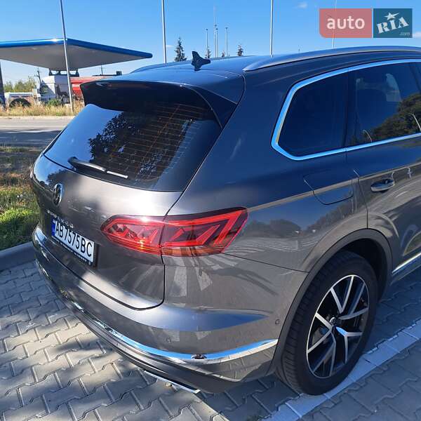 Внедорожник / Кроссовер Volkswagen Touareg 2023 в Тульчине