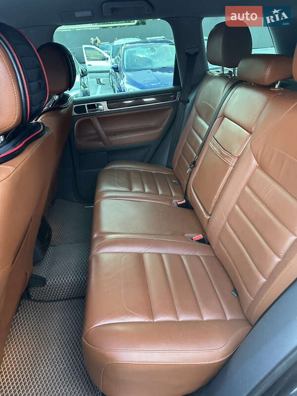 Внедорожник / Кроссовер Volkswagen Touareg 2008 в Виннице