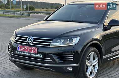 Внедорожник / Кроссовер Volkswagen Touareg 2016 в 
