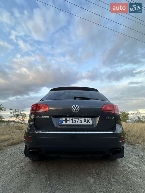 Внедорожник / Кроссовер Volkswagen Touareg 2013 в Одессе фото 16 Внедорожник / Кроссовер Volkswagen Touareg 2013 в Одессе