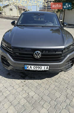 Позашляховик / Кросовер Volkswagen Touareg 2023 в Кременчуці