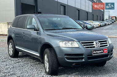 Внедорожник / Кроссовер Volkswagen Touareg 2004 в 