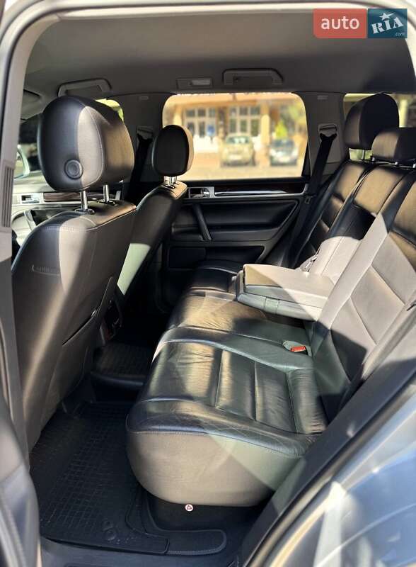 Позашляховик / Кросовер Volkswagen Touareg 2007 в Києві фото 27 Позашляховик / Кросовер Volkswagen Touareg 2007 в Києві