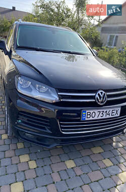 Внедорожник / Кроссовер Volkswagen Touareg 2012 в Тернополе