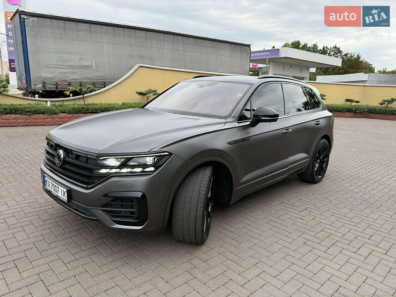Внедорожник / Кроссовер Volkswagen Touareg 2020 в Виноградове
