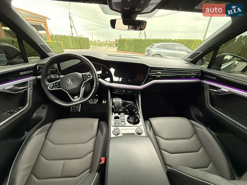 Внедорожник / Кроссовер Volkswagen Touareg 2020 в Виноградове