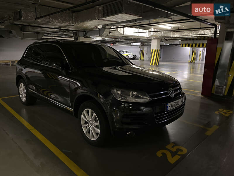 Позашляховик / Кросовер Volkswagen Touareg 2012 в Києві фото 7 Позашляховик / Кросовер Volkswagen Touareg 2012 в Києві