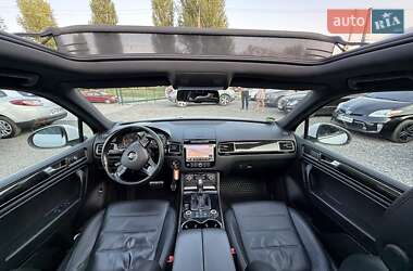 Внедорожник / Кроссовер Volkswagen Touareg 2014 в 