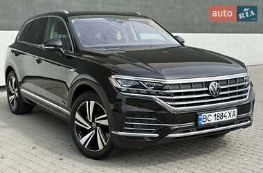 Позашляховик / Кросовер Volkswagen Touareg 2021 в Тернополі