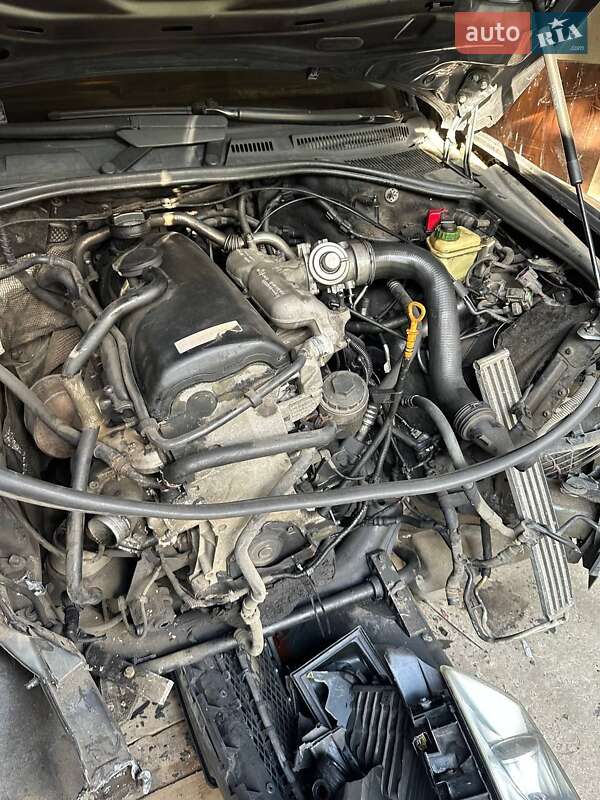 Внедорожник / Кроссовер Volkswagen Touareg 2004 в Львове фото 23 Внедорожник / Кроссовер Volkswagen Touareg 2004 в Львове