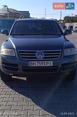Внедорожник / Кроссовер Volkswagen Touareg 2005 в Николаеве