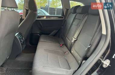 Внедорожник / Кроссовер Volkswagen Touareg 2013 в 