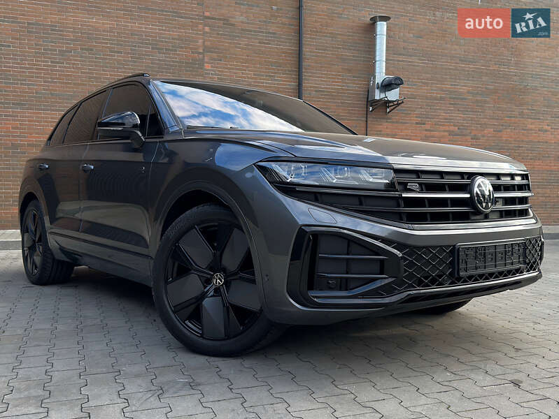 Позашляховик / Кросовер Volkswagen Touareg 2023 в Козятині