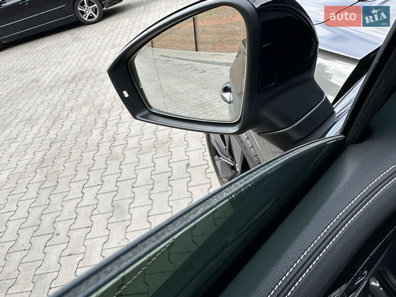 Позашляховик / Кросовер Volkswagen Touareg 2023 в Козятині