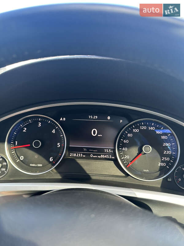 Внедорожник / Кроссовер Volkswagen Touareg 2012 в Черкассах фото 19 Внедорожник / Кроссовер Volkswagen Touareg 2012 в Черкассах