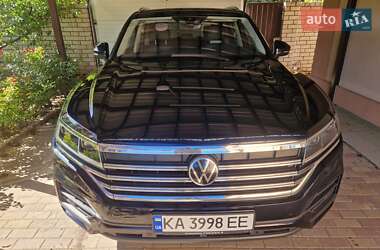 Внедорожник / Кроссовер Volkswagen Touareg 2021 в Днепре
