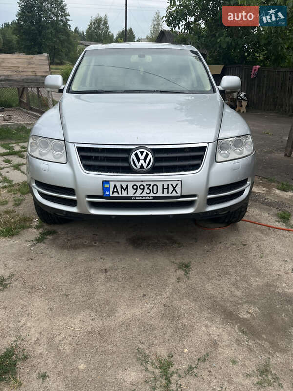 Внедорожник / Кроссовер Volkswagen Touareg 2004 в Коростене фото Внедорожник / Кроссовер Volkswagen Touareg 2004 в Коростене